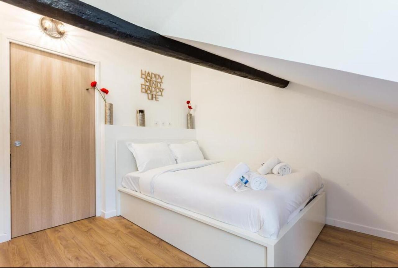 Home Suite Home Grands Boulevards - 51 - Paris Exterior foto